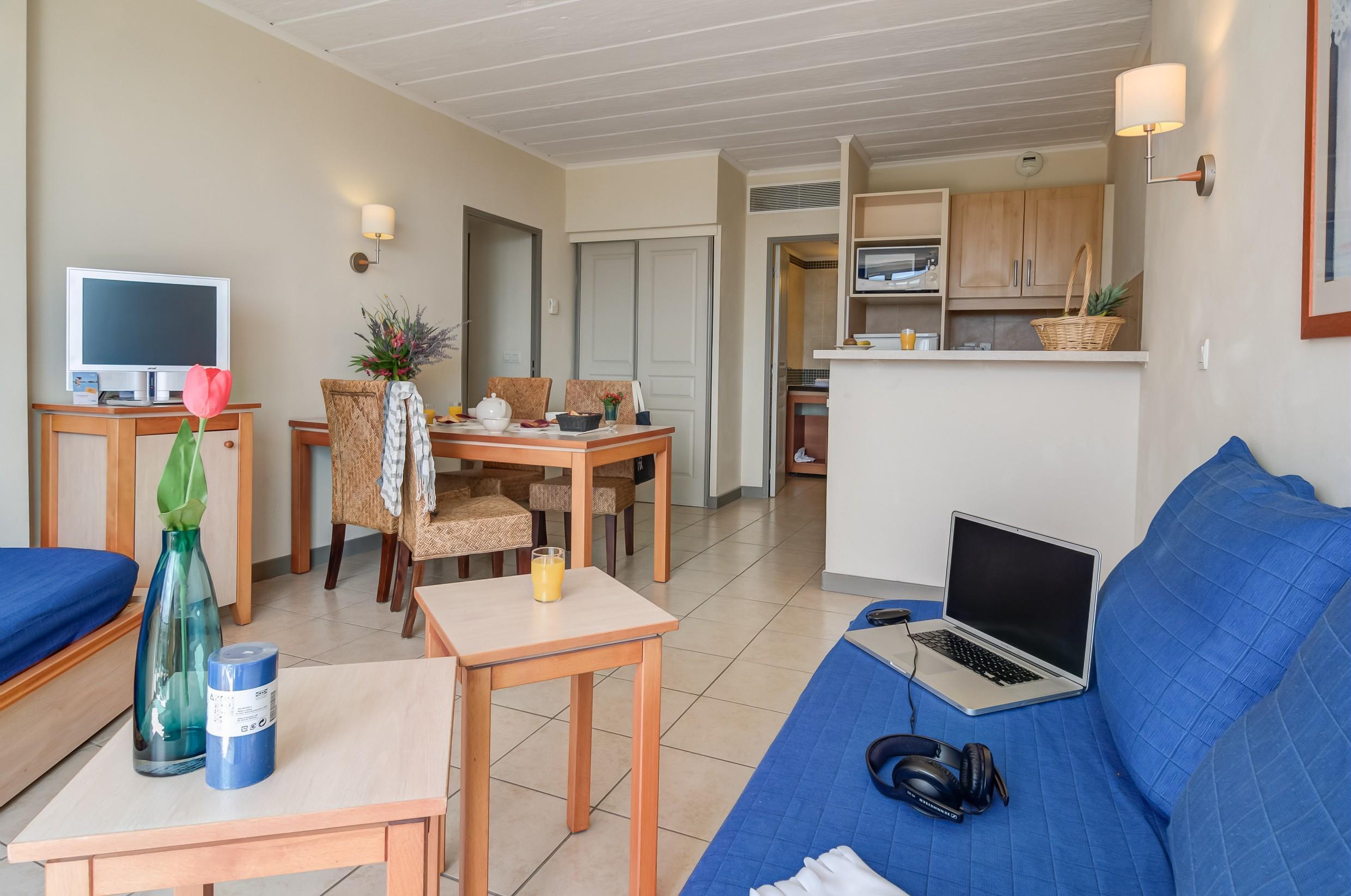 Sowell Hotels Ardeche Гропьер Экстерьер фото