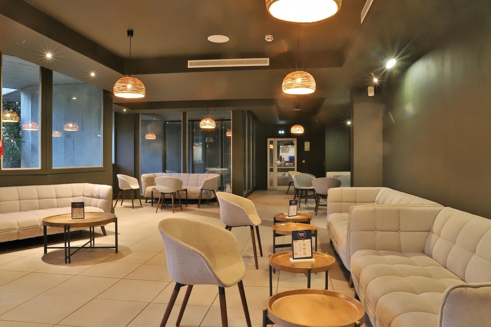 Sowell Hotels Ardeche Гропьер Экстерьер фото