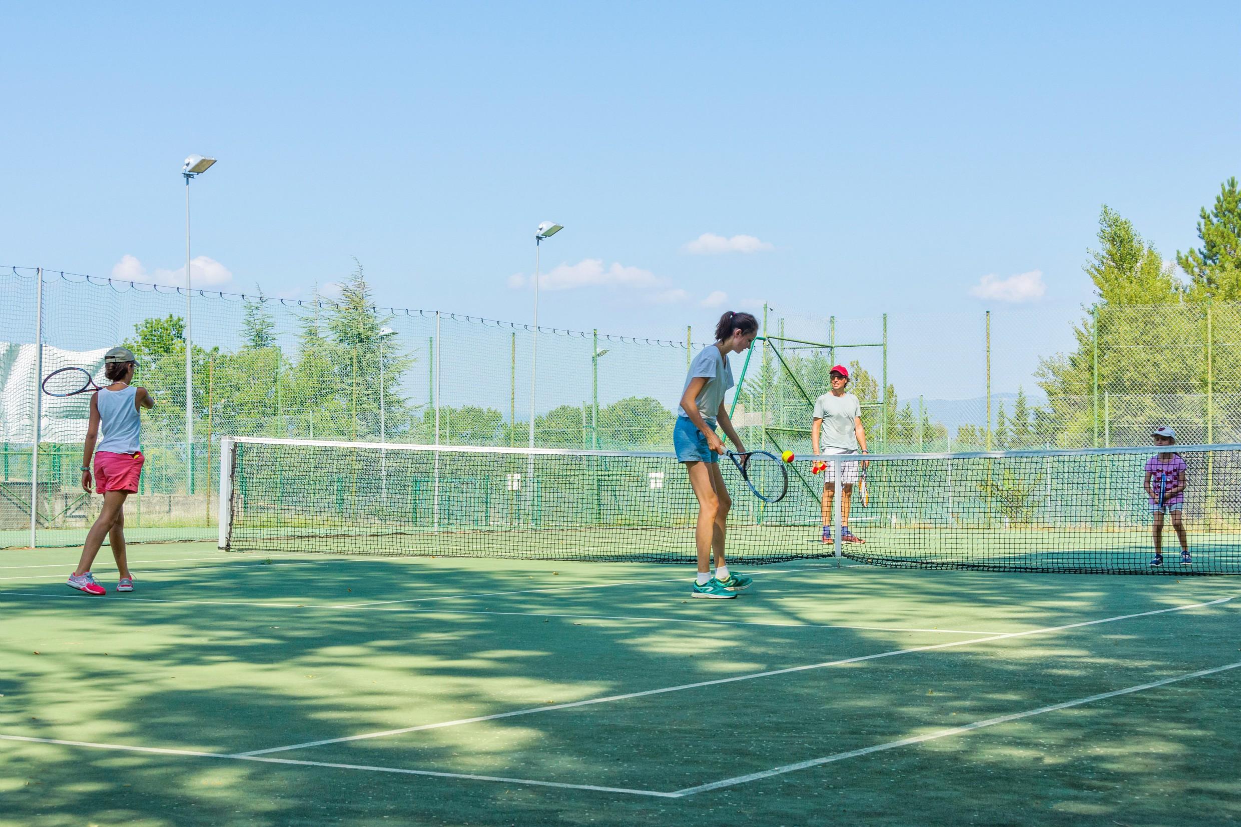 Sowell Hotels Ardeche Гропьер Экстерьер фото